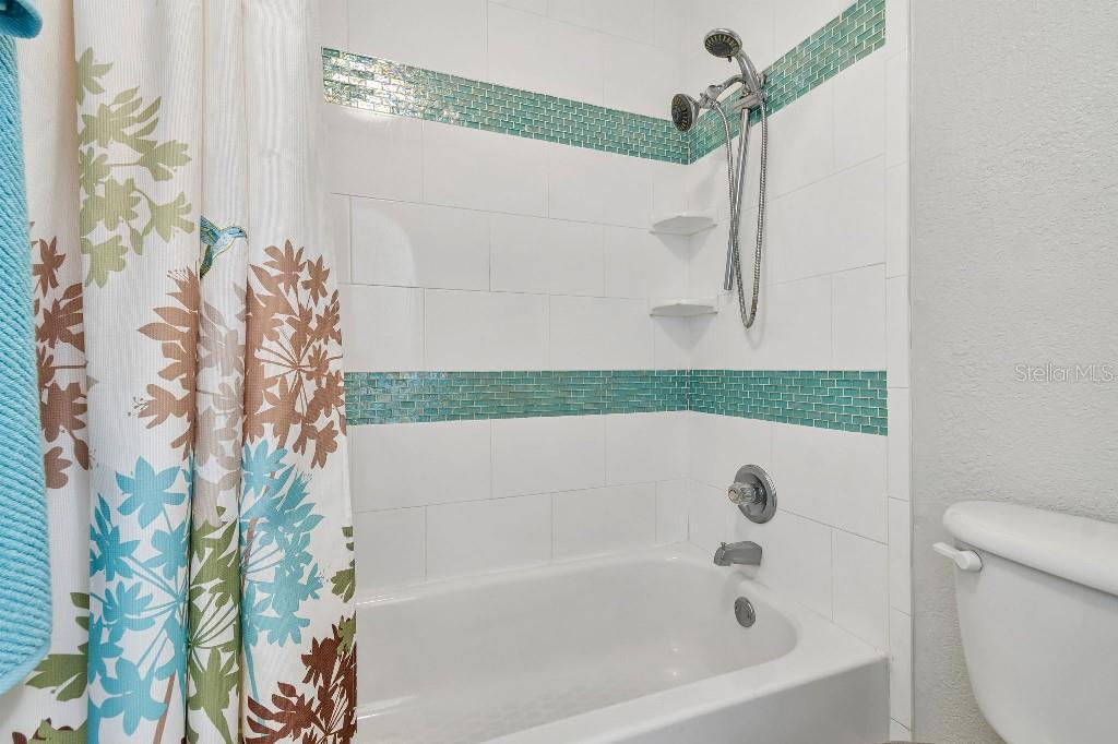 Image 30 of 48 For 1611 Sunnyhills Drive