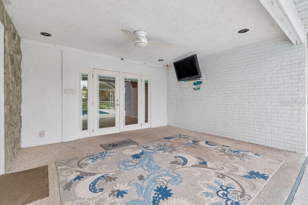 Image 33 of 48 For 1611 Sunnyhills Drive