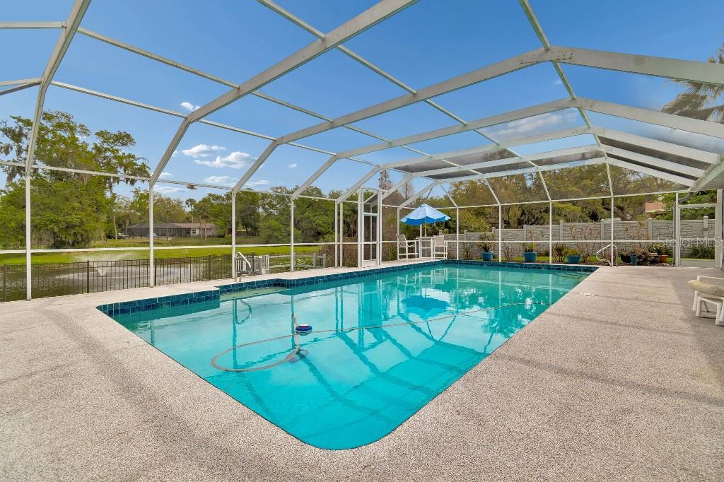 Image 34 of 48 For 1611 Sunnyhills Drive