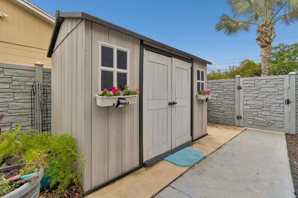 Image 38 of 48 For 1611 Sunnyhills Drive