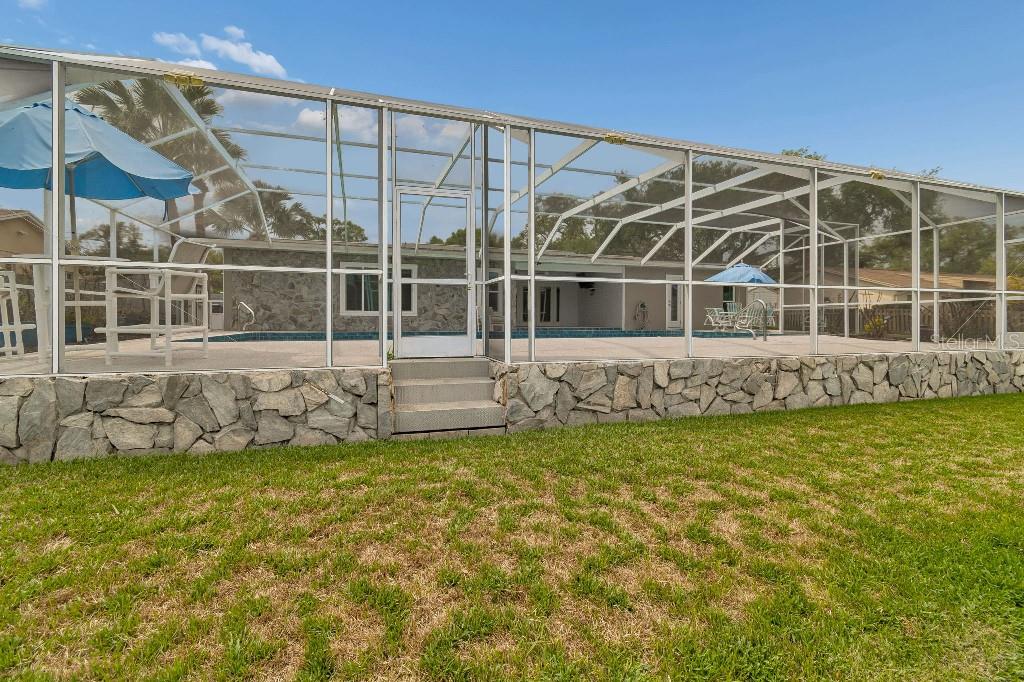 Image 41 of 48 For 1611 Sunnyhills Drive