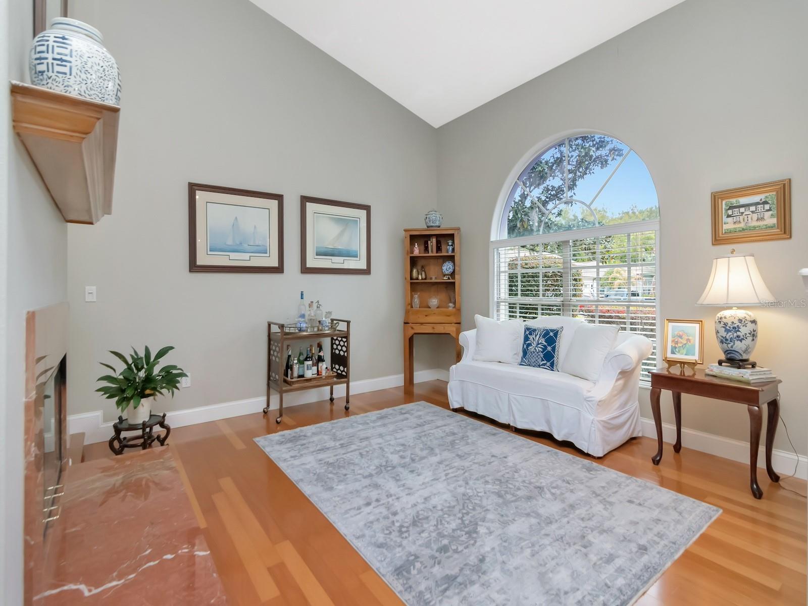 Image 7 of 67 For 5201 Silverado Way