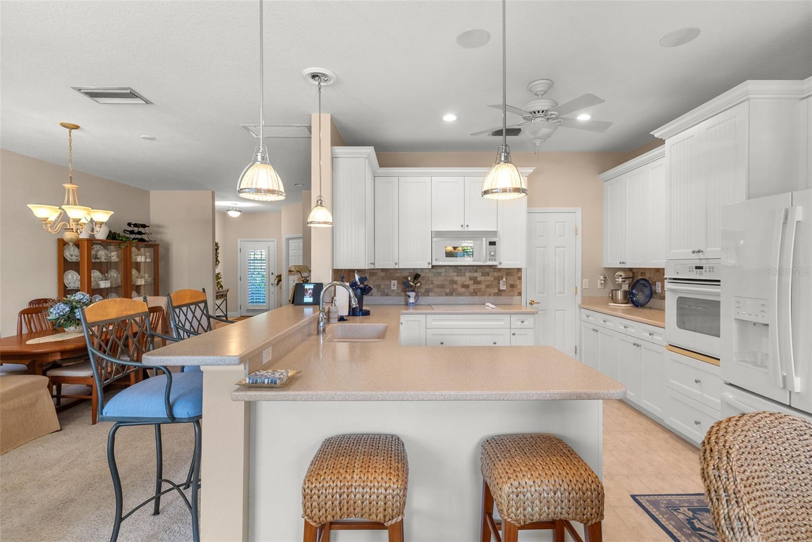 Image 14 of 60 For 6339 Vista Verde Drive E