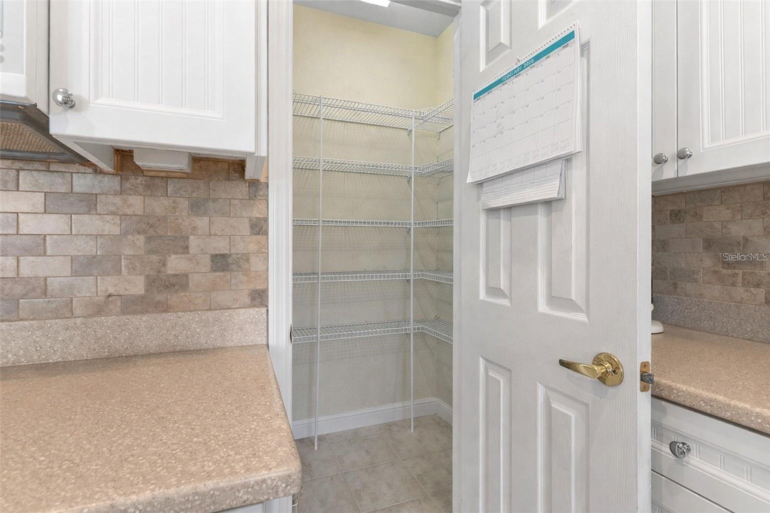 Image 18 of 60 For 6339 Vista Verde Drive E