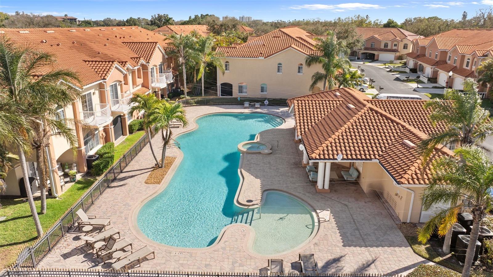 Image 42 of 60 For 6339 Vista Verde Drive E