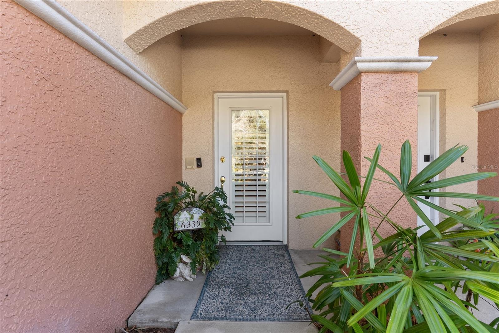 Image 7 of 60 For 6339 Vista Verde Drive E