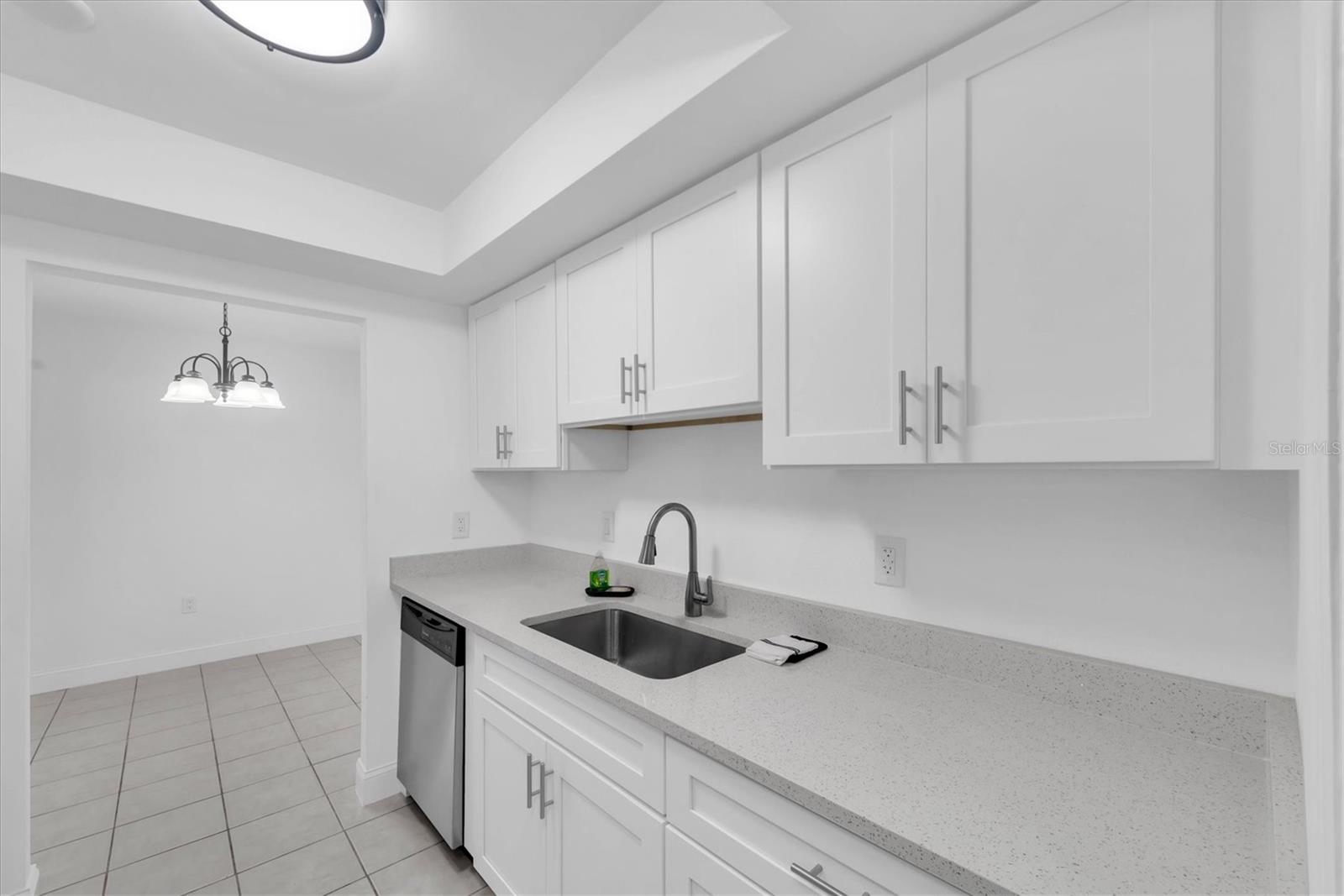 Image 10 of 18 For 11410 8th Way N 311