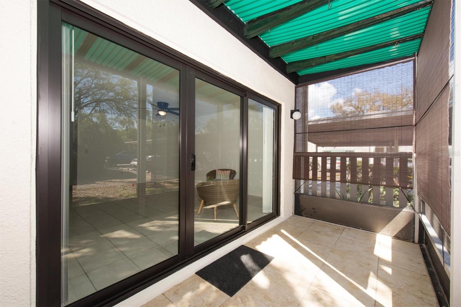 Image 16 of 18 For 11410 8th Way N 311