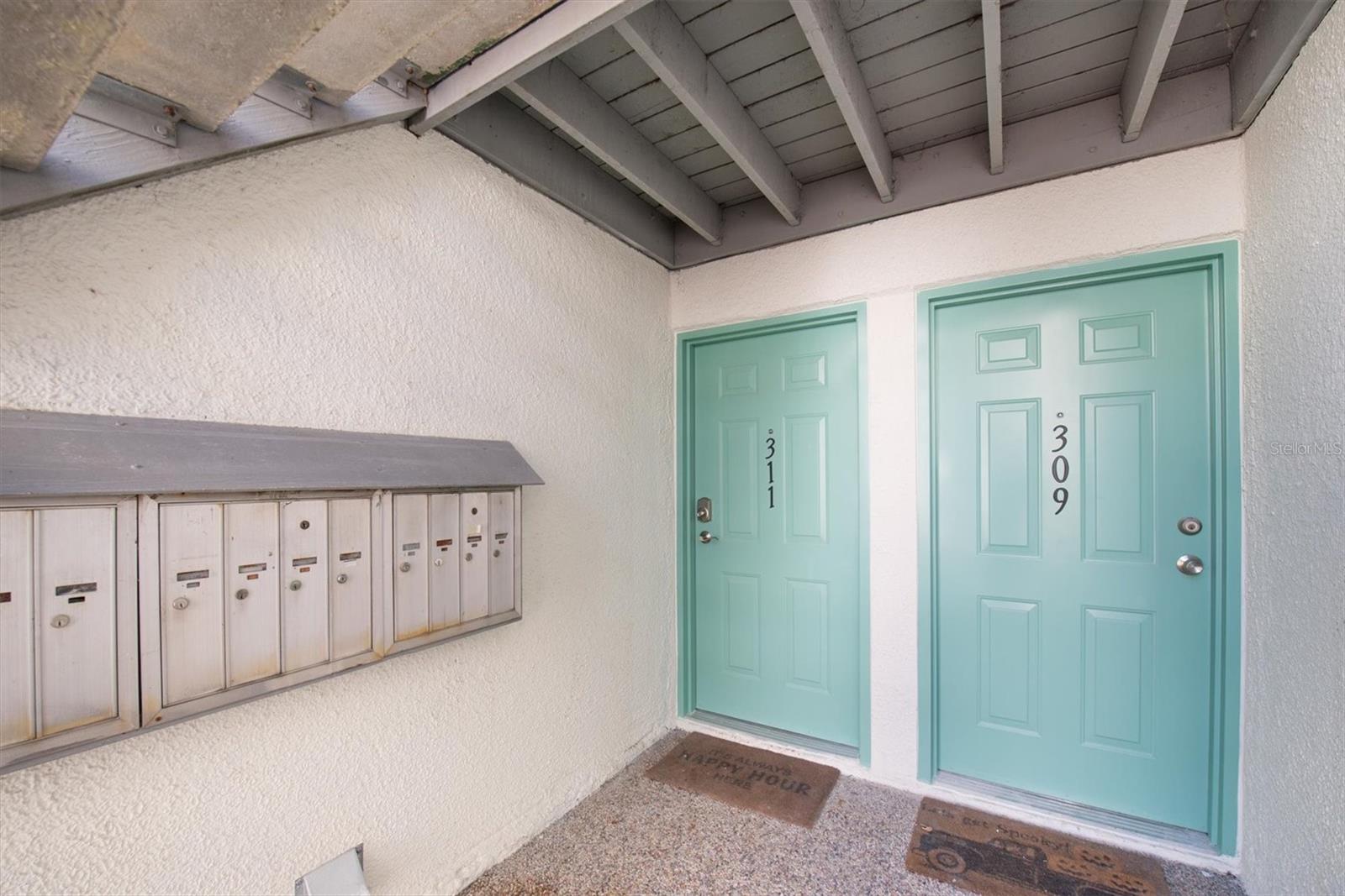 Image 3 of 18 For 11410 8th Way N 311