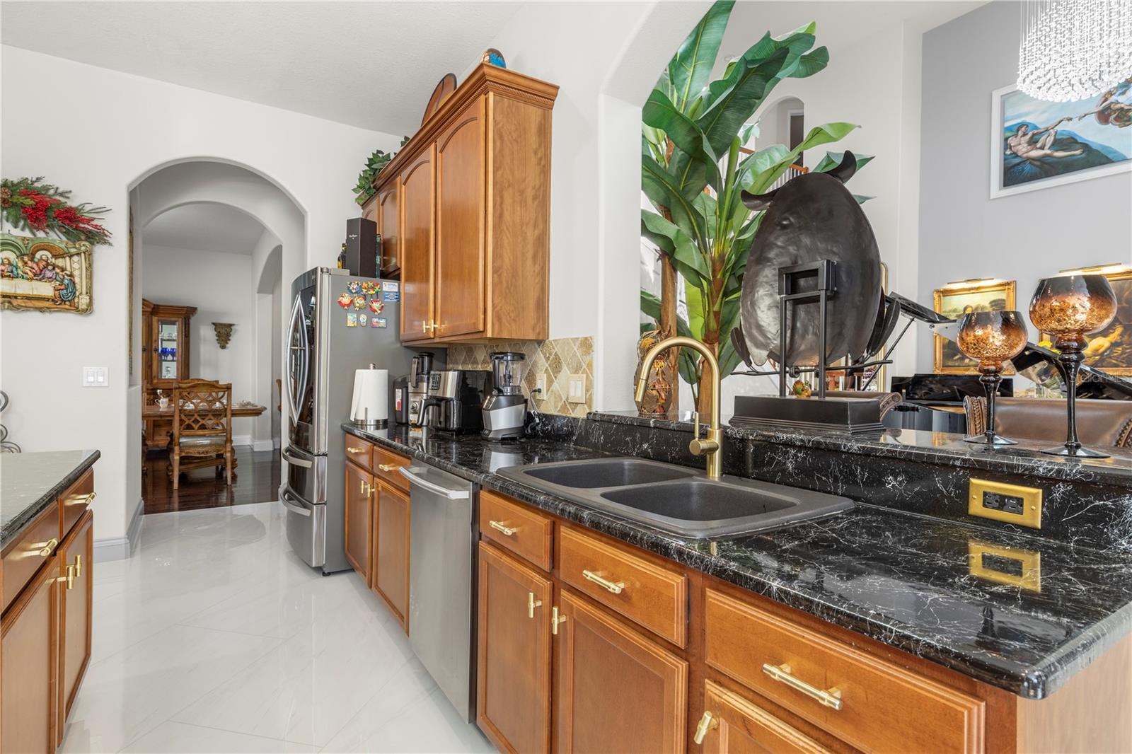 Image 10 of 100 For 20120 Shady Hill Lane