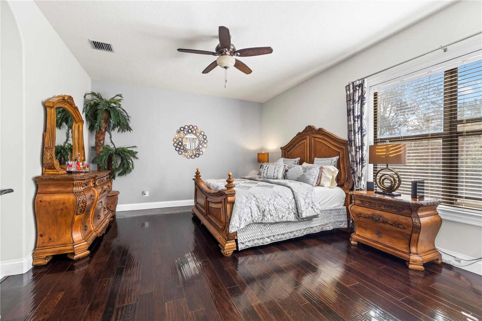 Image 15 of 100 For 20120 Shady Hill Lane