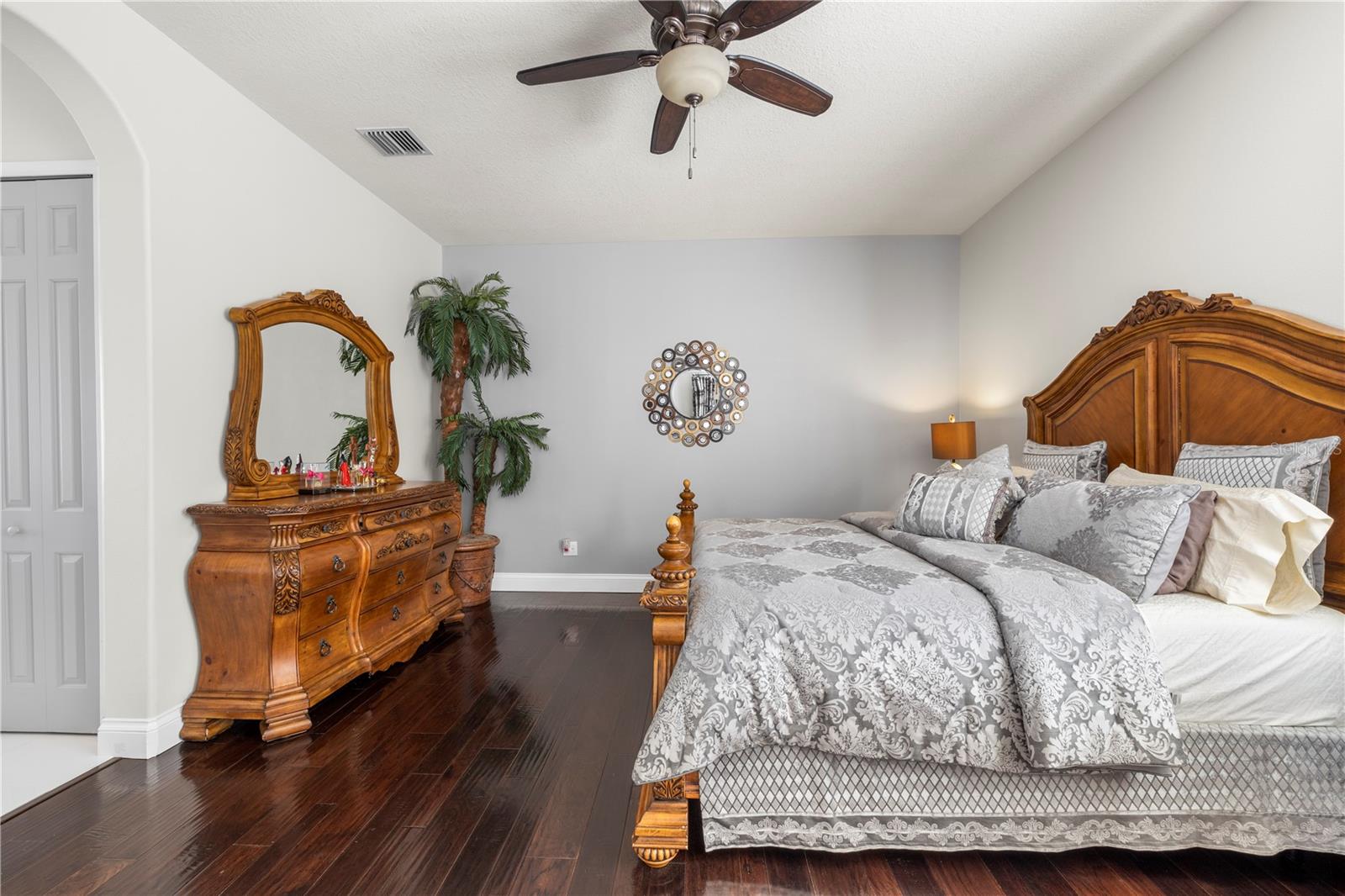 Image 16 of 100 For 20120 Shady Hill Lane