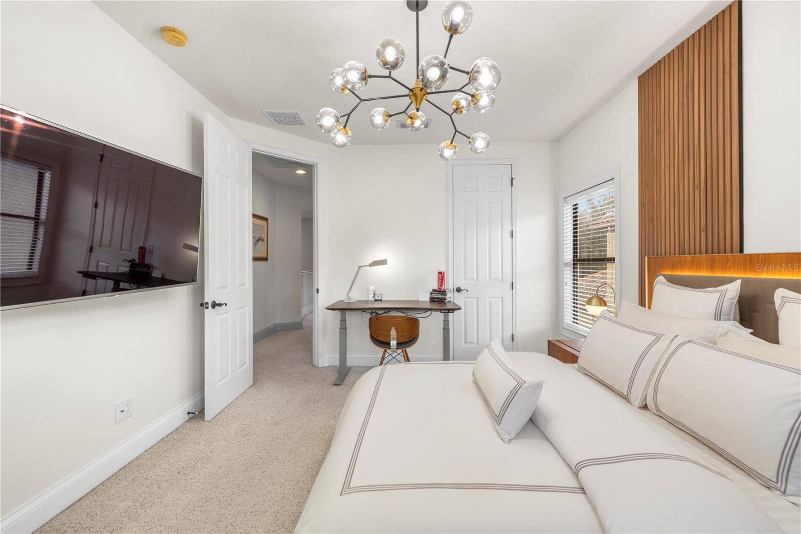 Image 29 of 100 For 20120 Shady Hill Lane