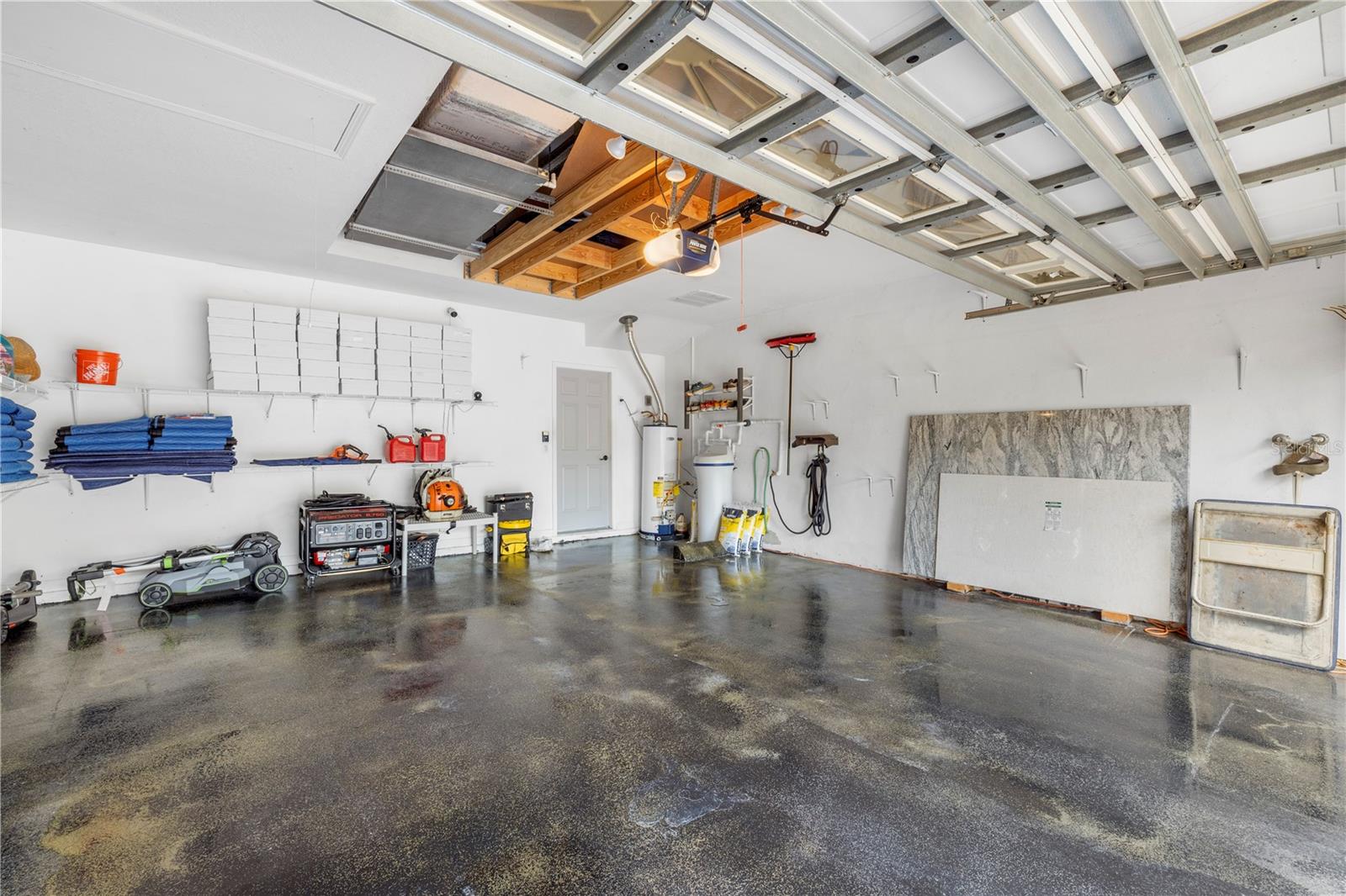 Image 48 of 100 For 20120 Shady Hill Lane