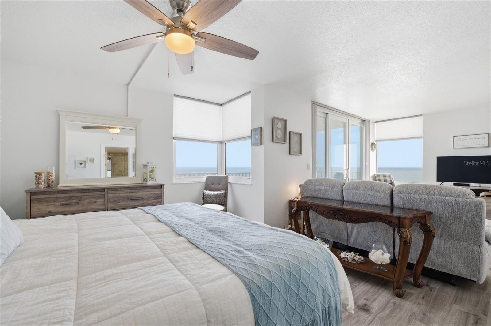 Image 14 of 24 For 7360 Estero Boulevard 405