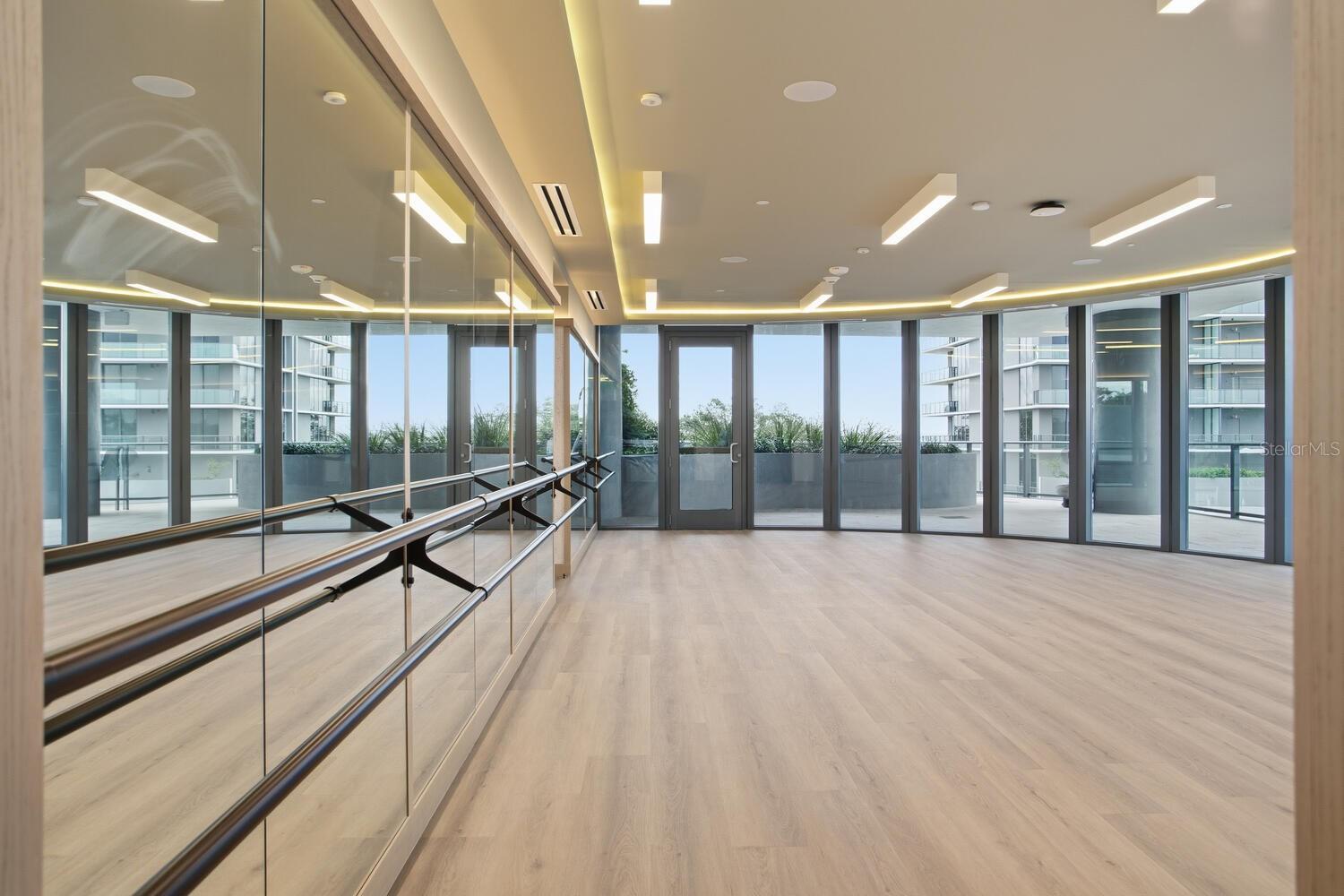 Image 42 of 75 For 3015 Ysabella Avenue 1101