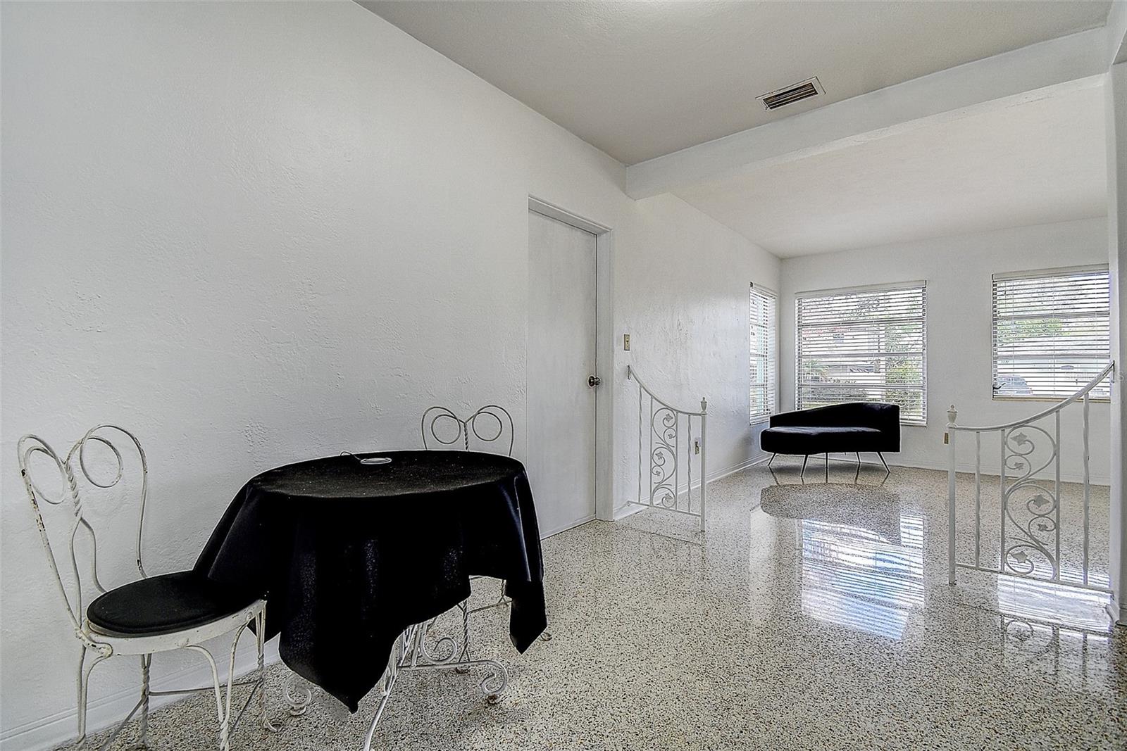 Image 11 of 35 For 5236 32nd Terrace N