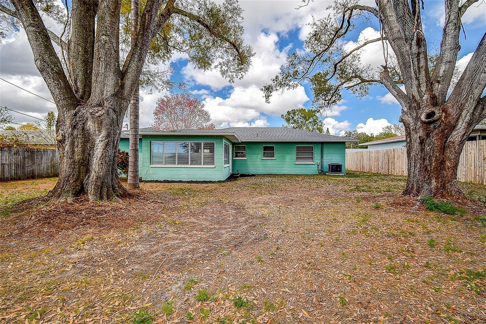 Image 33 of 35 For 5236 32nd Terrace N