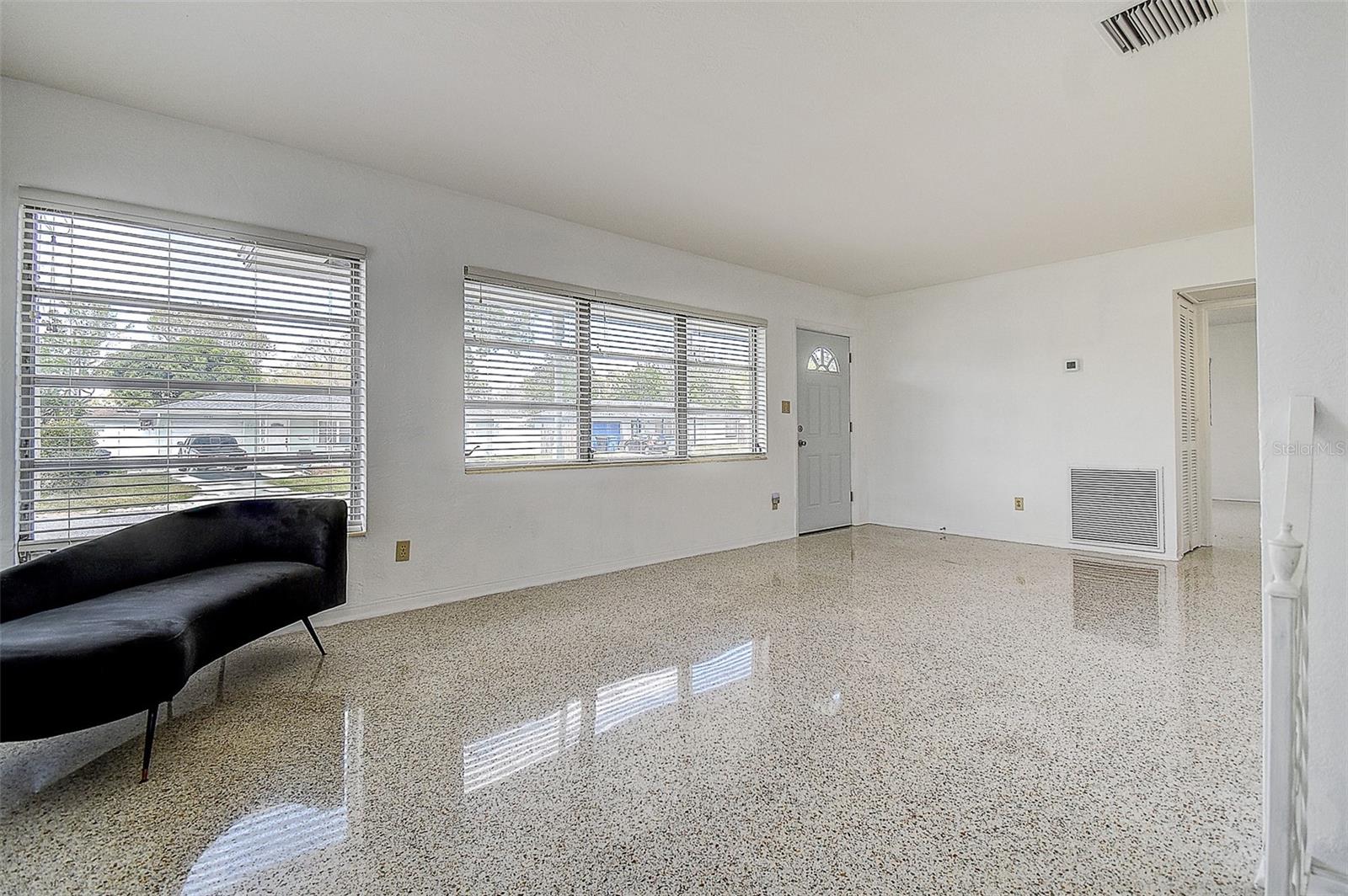 Image 7 of 35 For 5236 32nd Terrace N