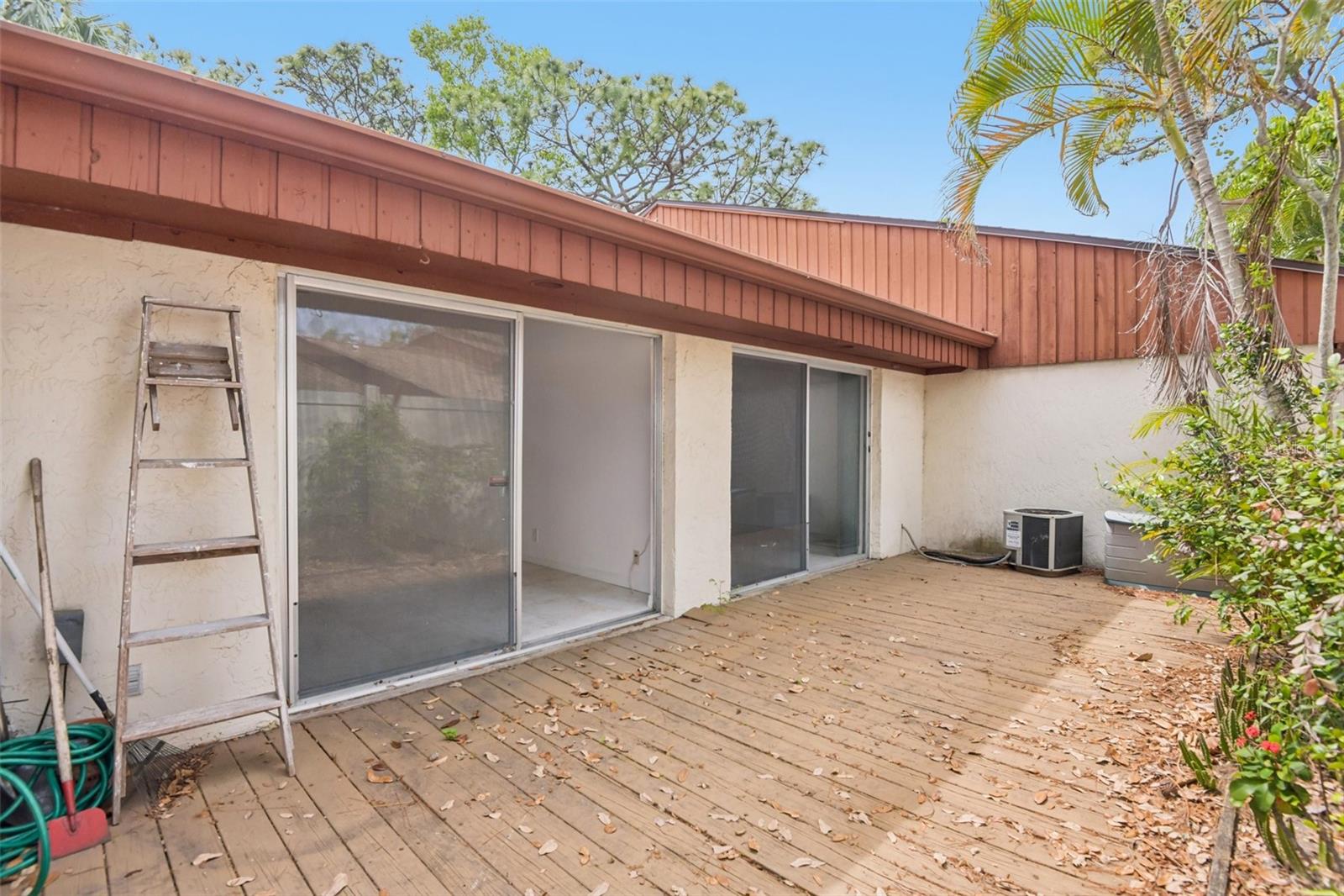 Image 28 of 43 For 2064 Sunset Point Road 71