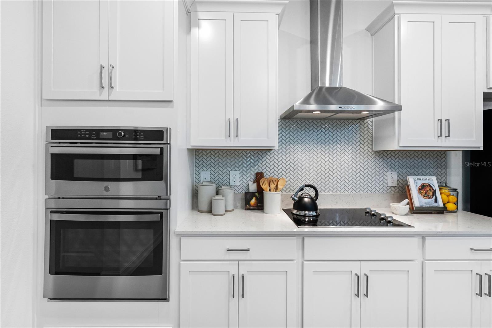 Image 10 of 47 For 18178 Serene Lake Loop