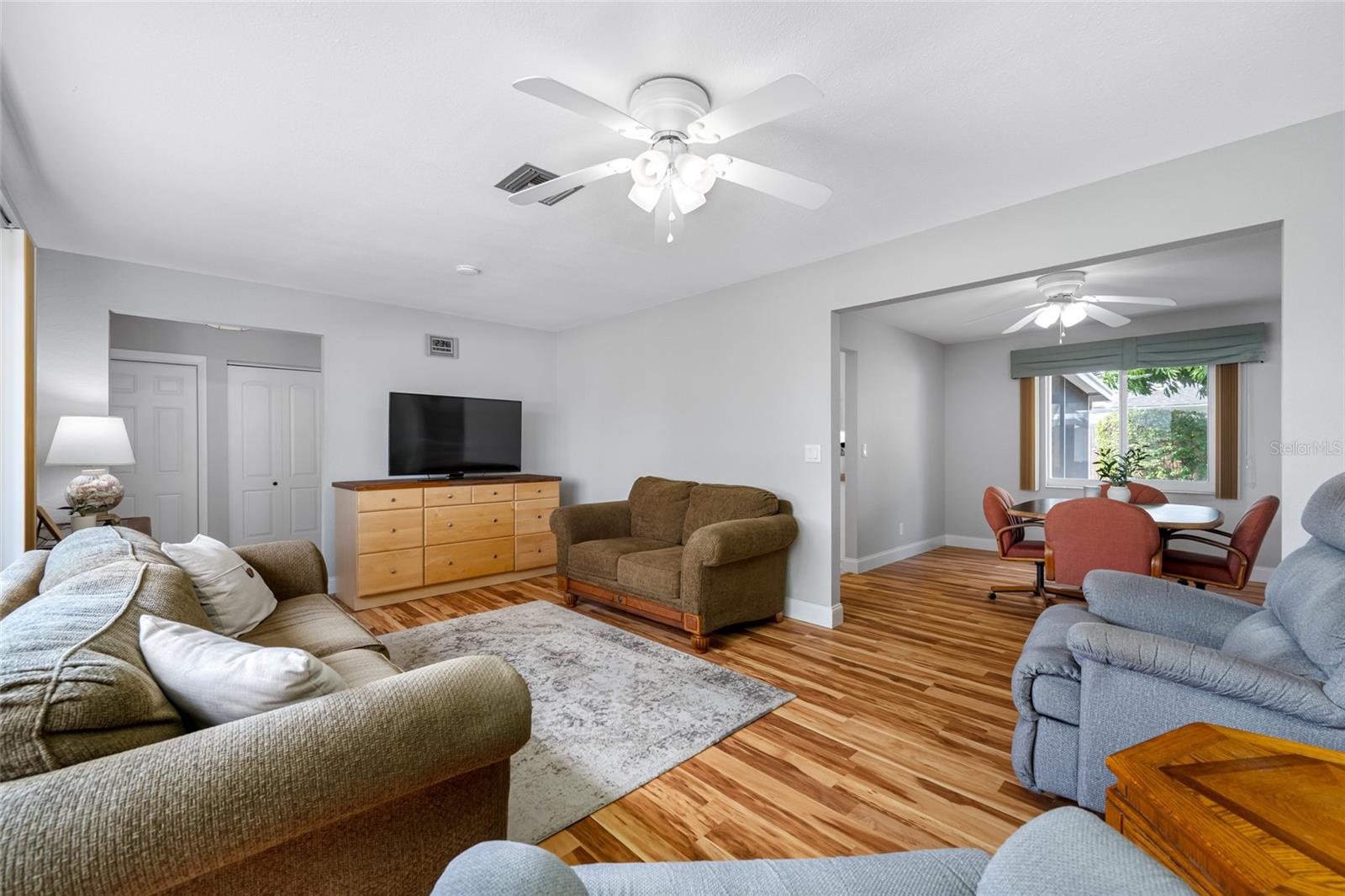 Image 10 of 43 For 12277 91st Avenue