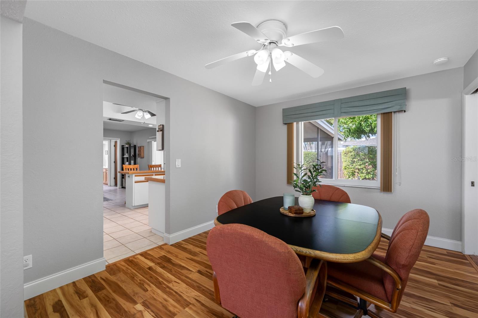 Image 11 of 43 For 12277 91st Avenue