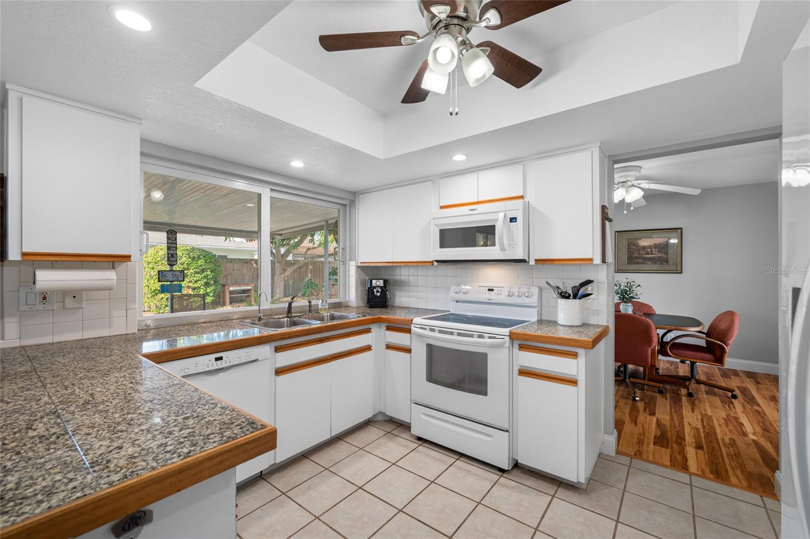 Image 13 of 43 For 12277 91st Avenue