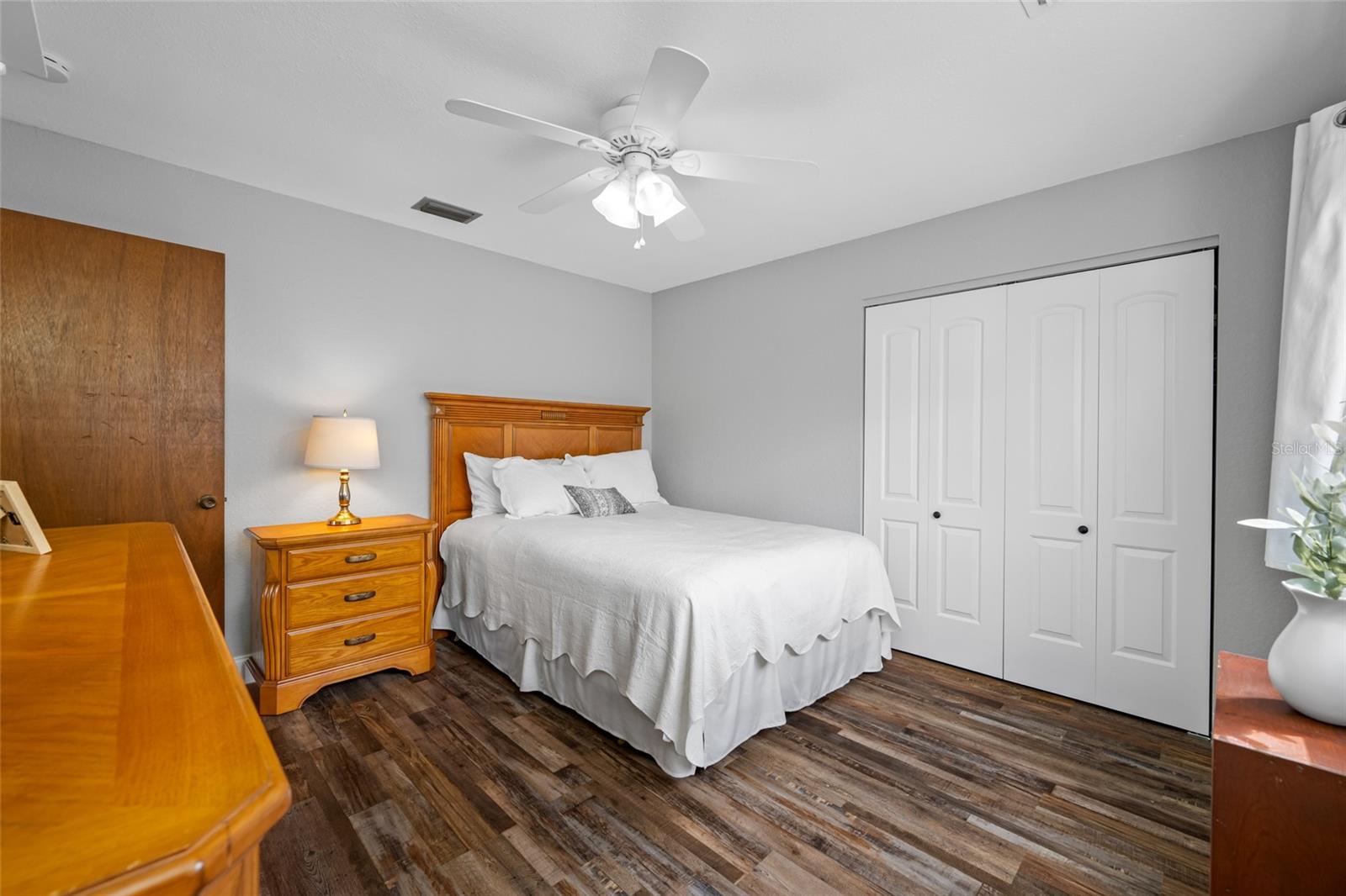 Image 21 of 43 For 12277 91st Avenue