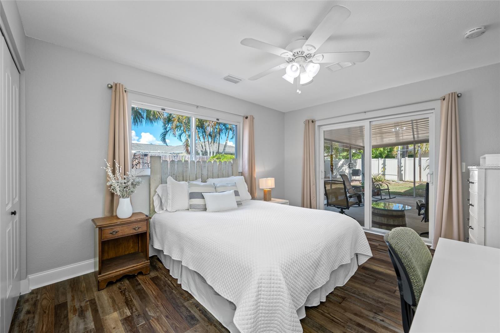 Image 25 of 43 For 12277 91st Avenue