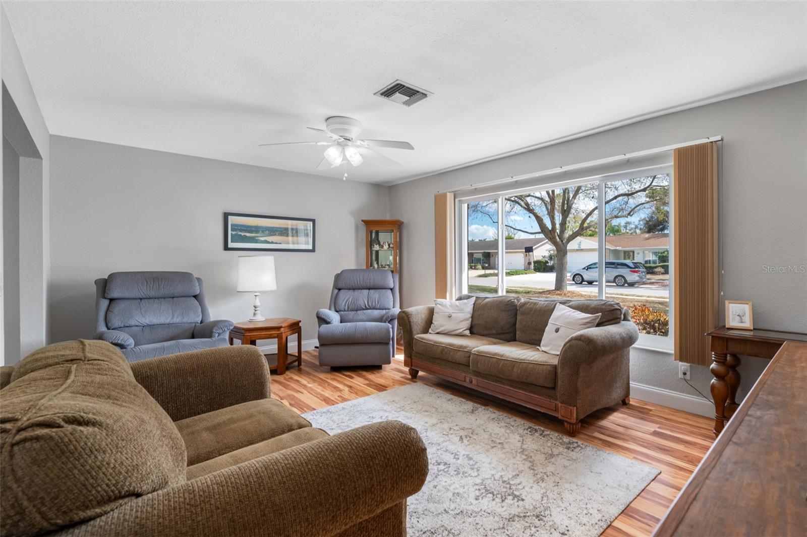 Image 8 of 43 For 12277 91st Avenue