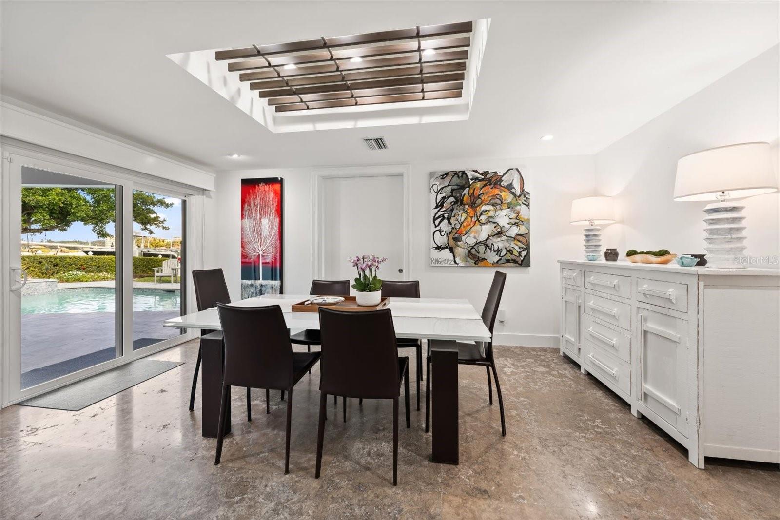 Image 16 of 96 For 109 Driftwood Lane