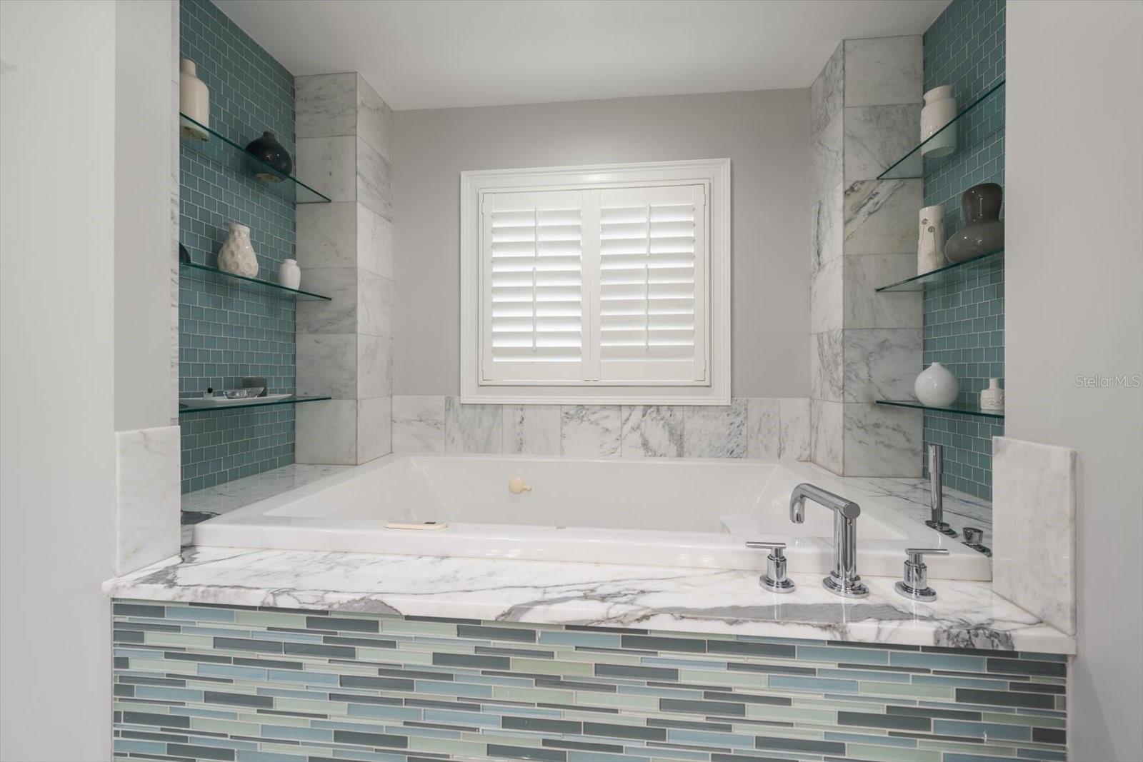 Image 37 of 96 For 109 Driftwood Lane