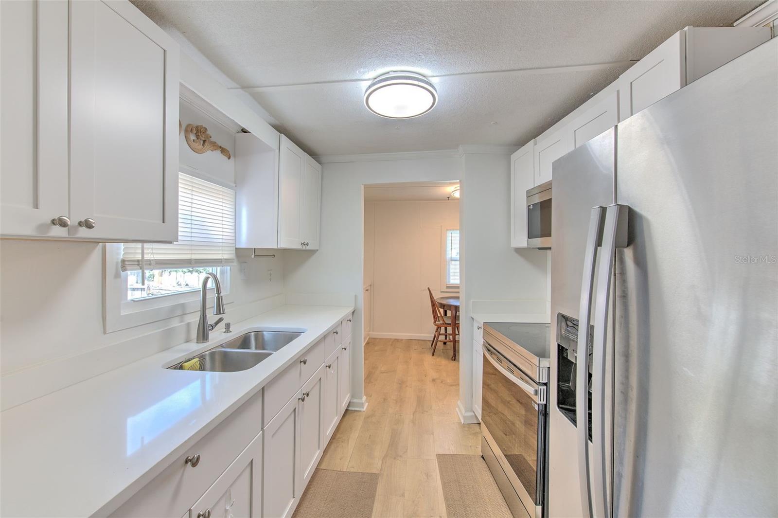 Image 19 of 31 For 6028 136th Avenue N