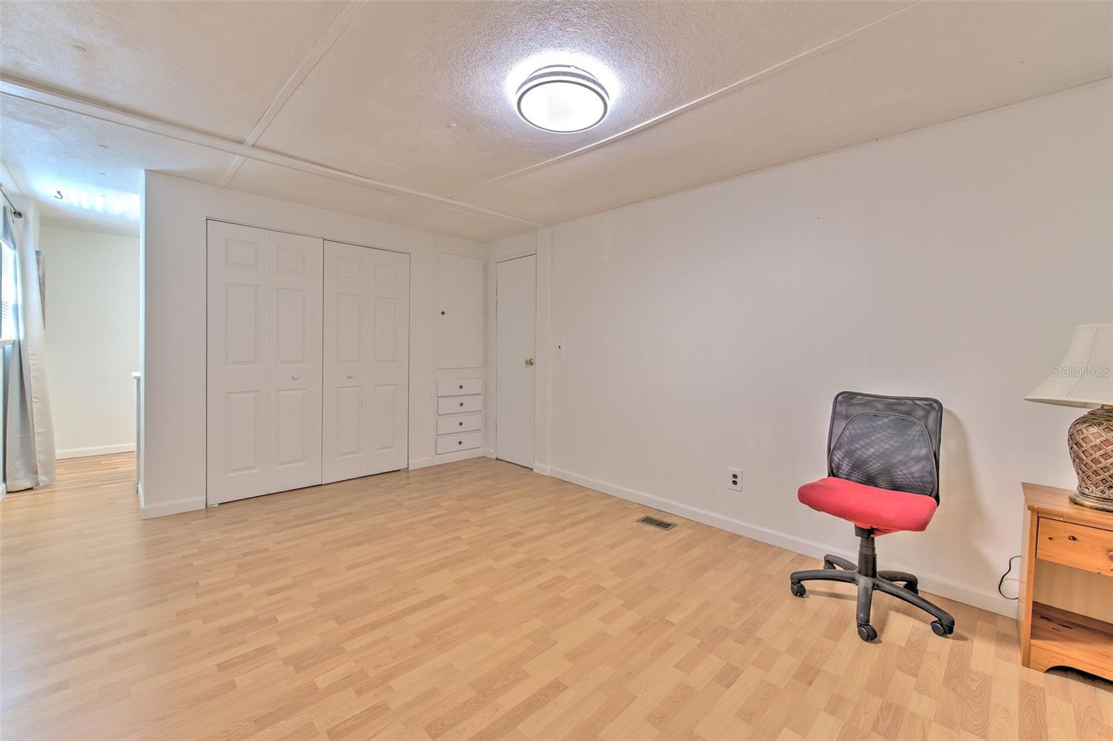 Image 25 of 31 For 6028 136th Avenue N