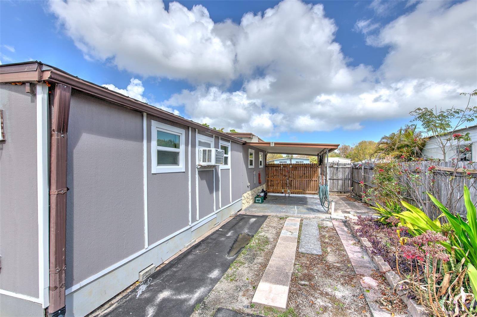 Image 6 of 31 For 6028 136th Avenue N