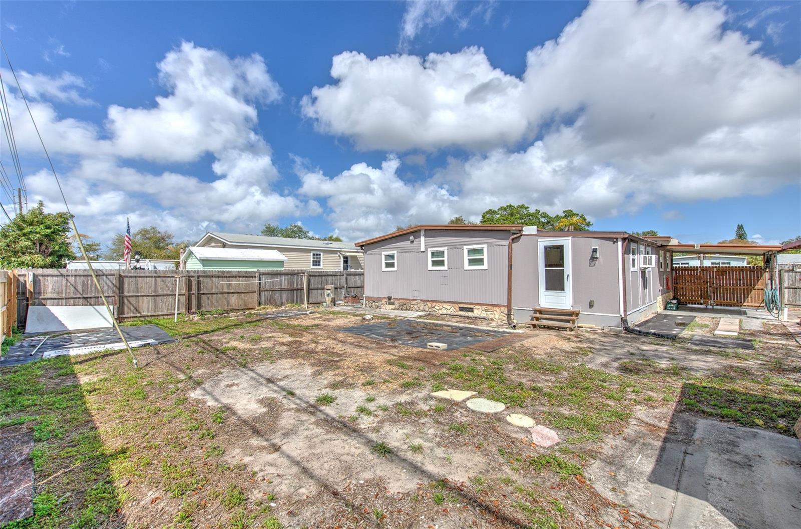 Image 8 of 31 For 6028 136th Avenue N