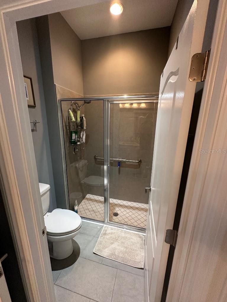 Image 19 of 27 For 6911 Park Strand Drive