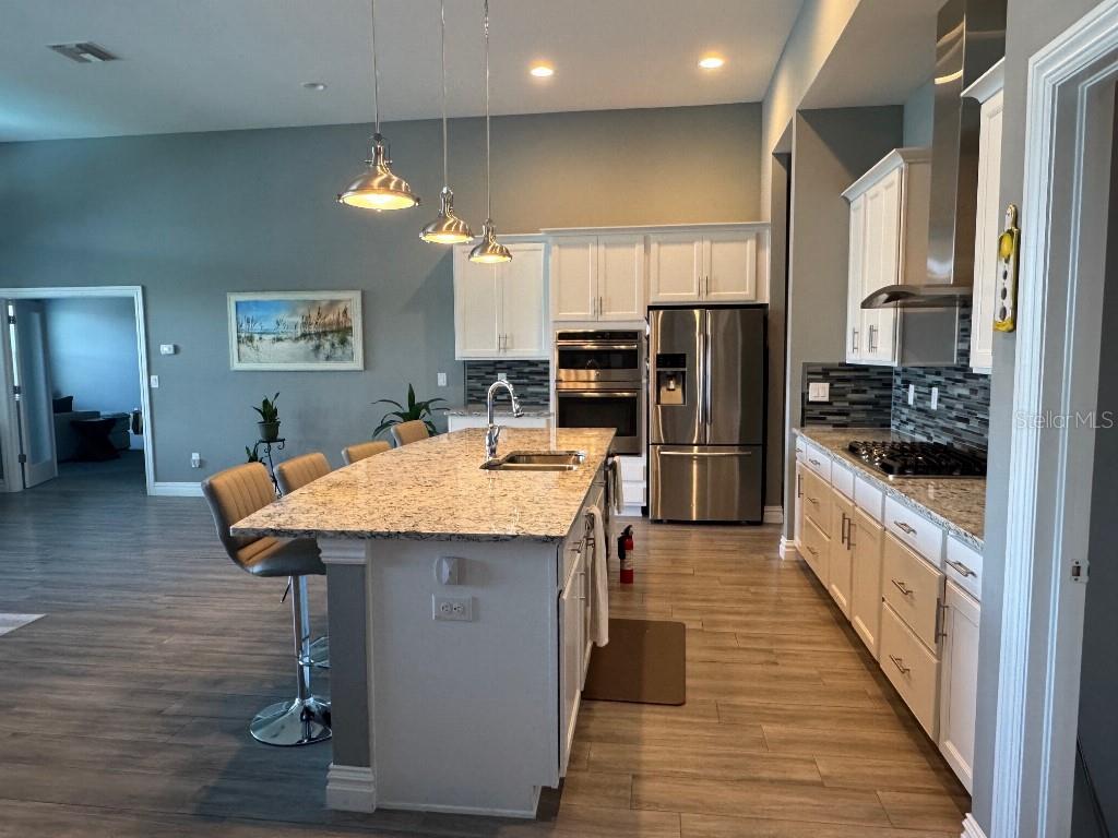 Image 25 of 27 For 6911 Park Strand Drive