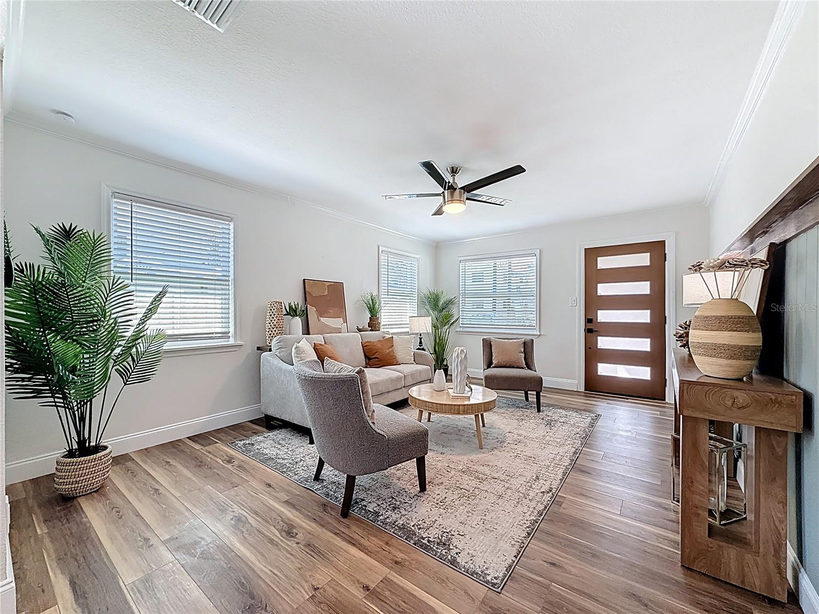 Image 11 of 73 For 3021 Granville Court N