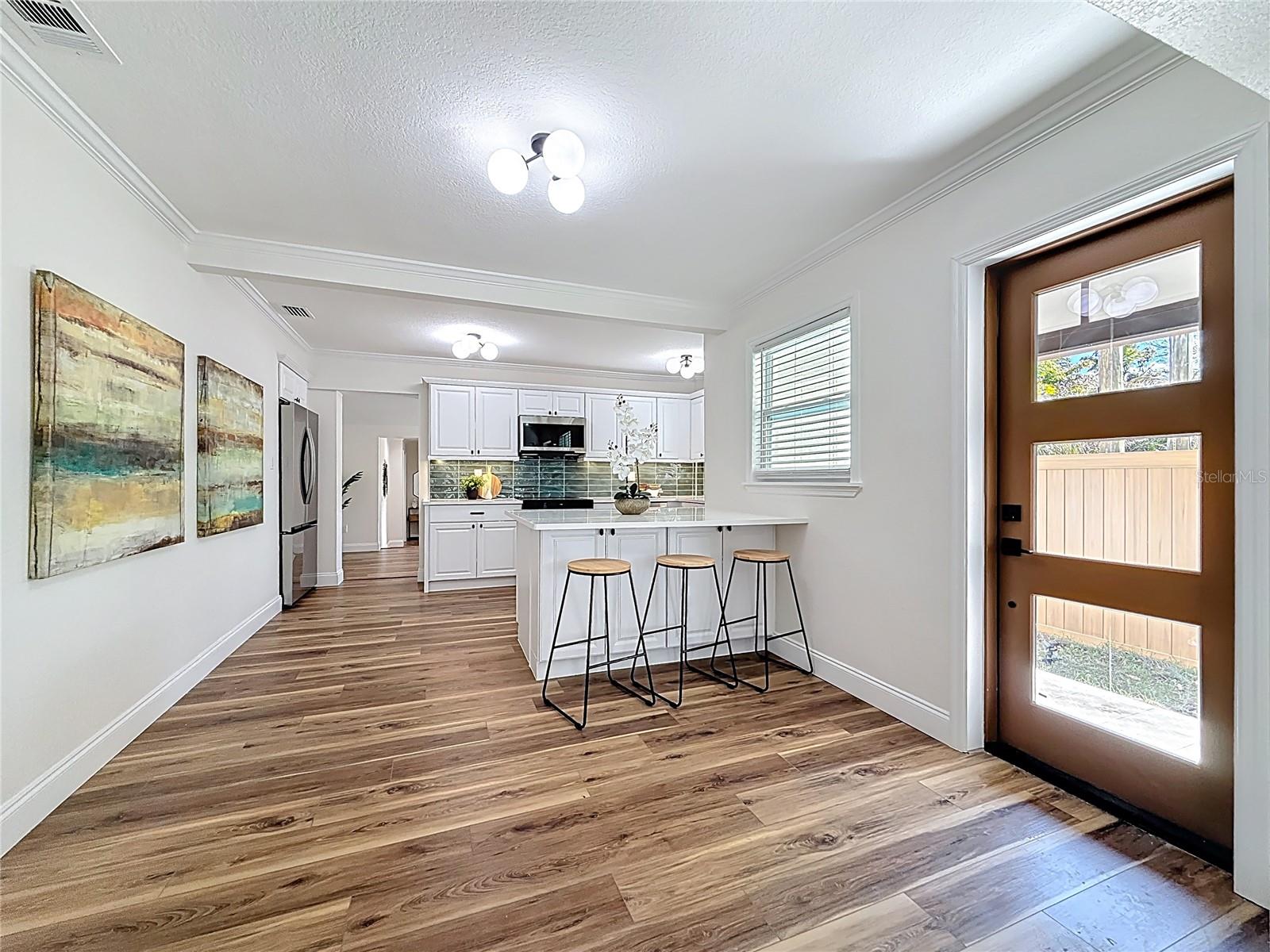 Image 19 of 73 For 3021 Granville Court N