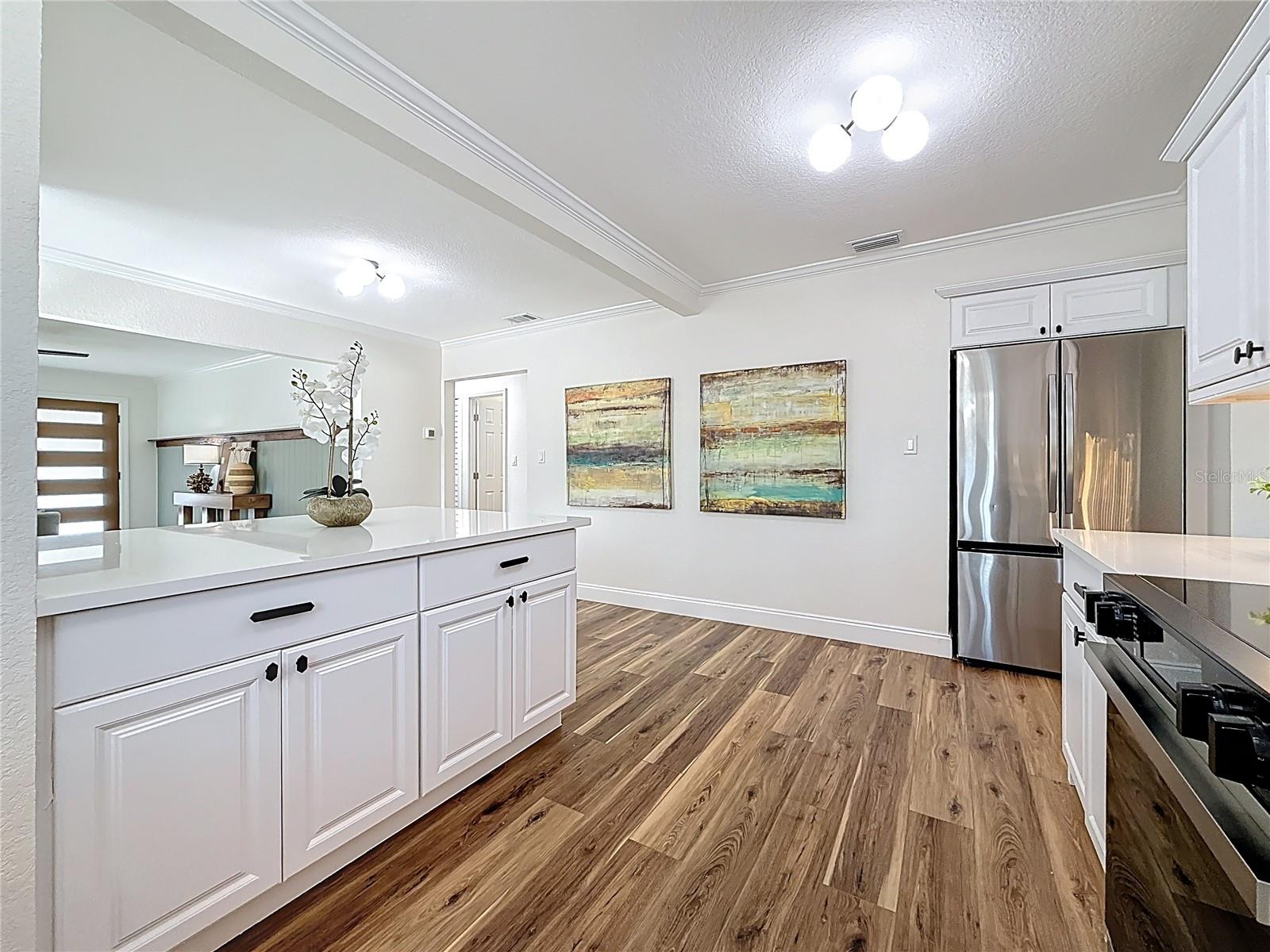 Image 20 of 73 For 3021 Granville Court N