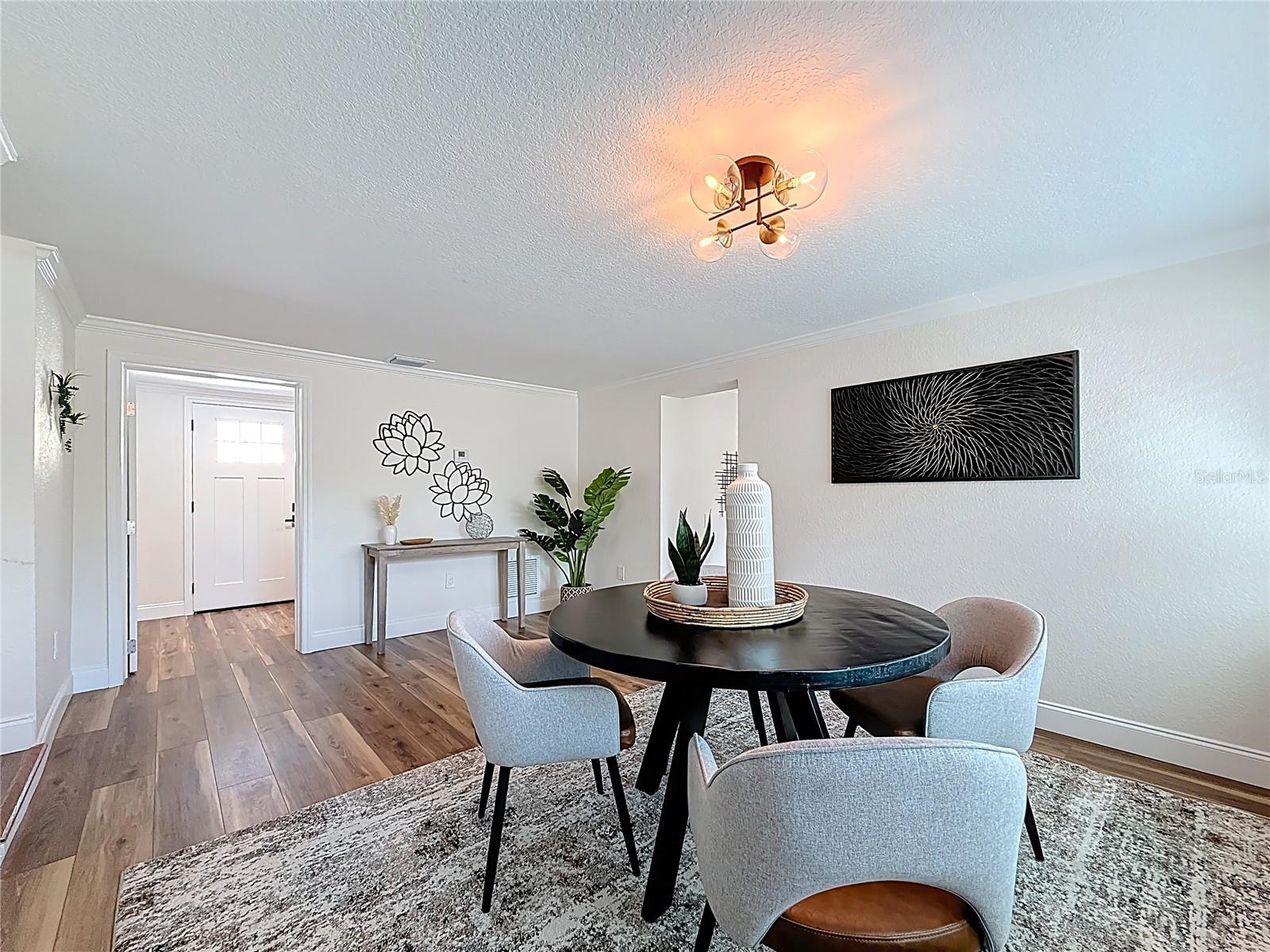 Image 21 of 73 For 3021 Granville Court N