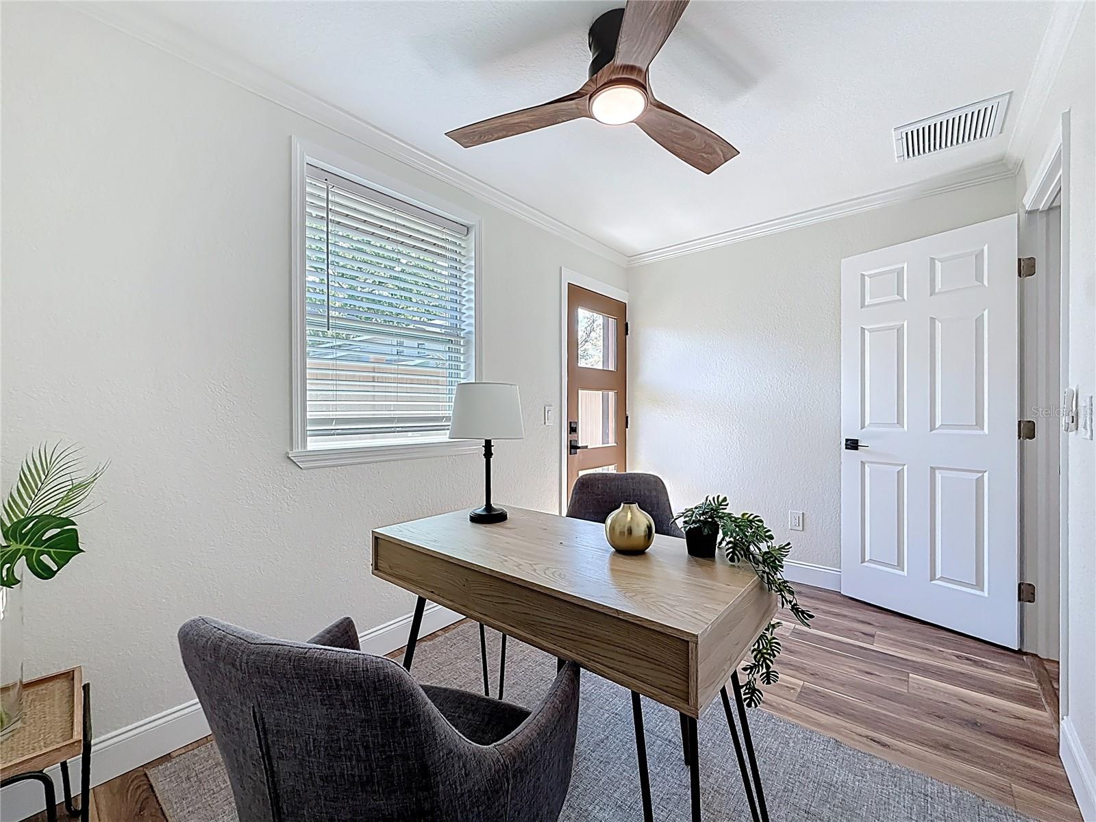 Image 26 of 73 For 3021 Granville Court N