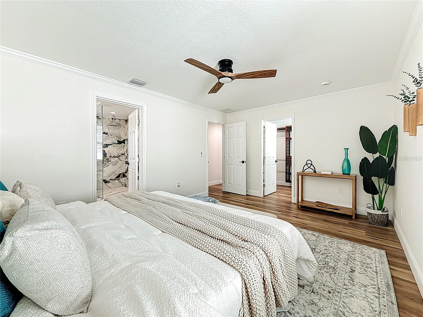 Image 31 of 73 For 3021 Granville Court N