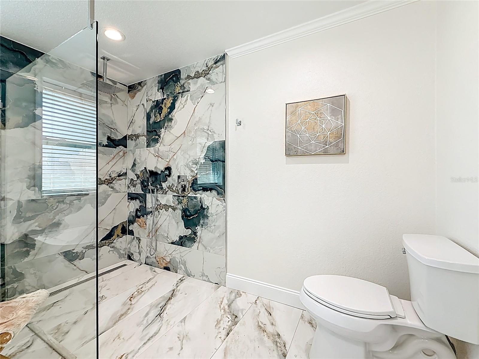 Image 36 of 73 For 3021 Granville Court N