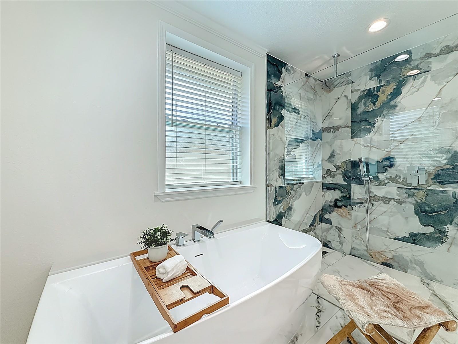 Image 37 of 73 For 3021 Granville Court N