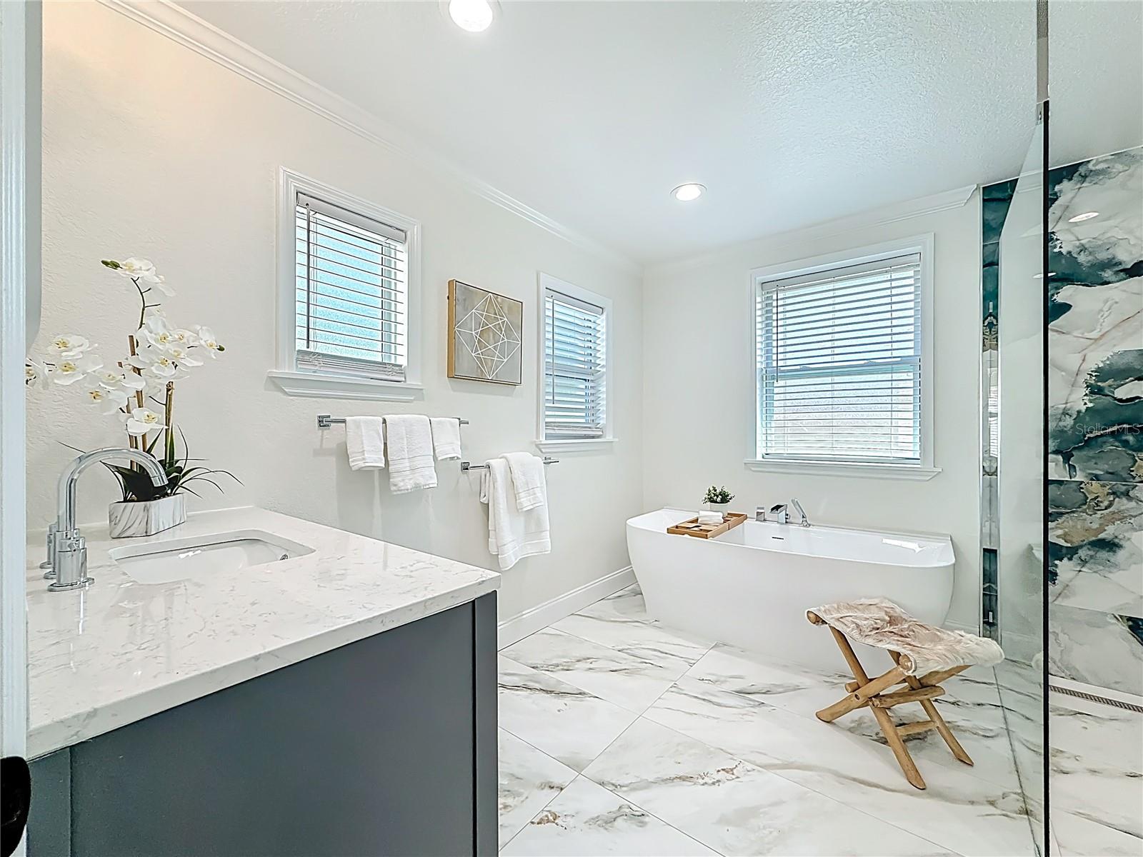 Image 42 of 73 For 3021 Granville Court N