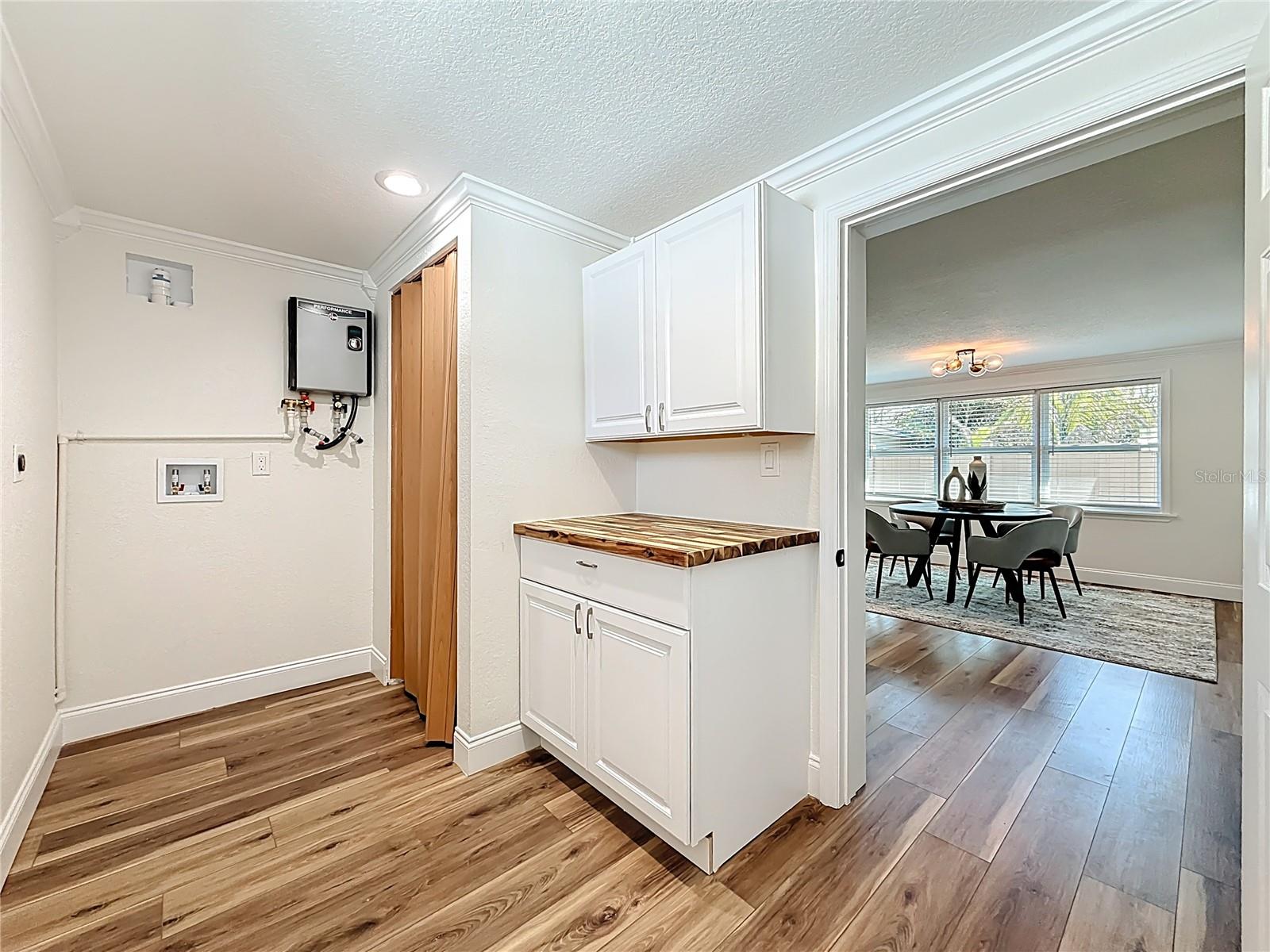 Image 58 of 73 For 3021 Granville Court N