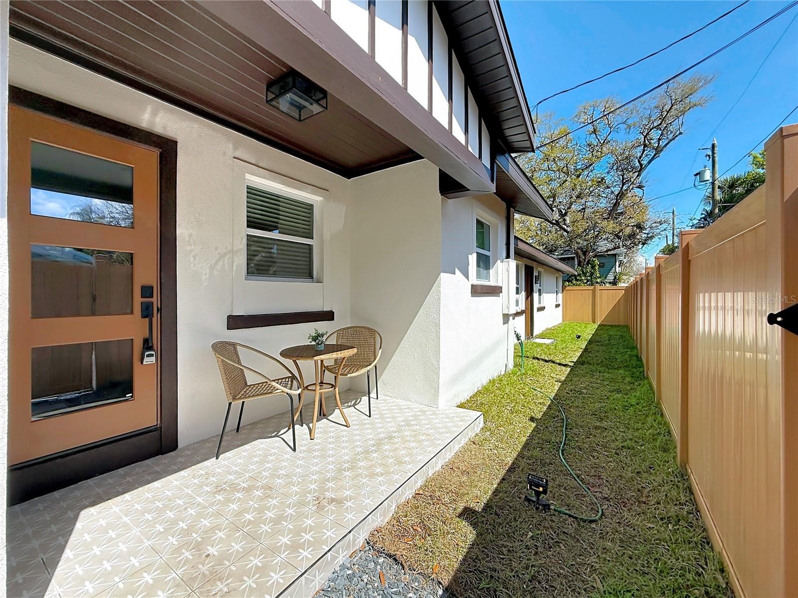 Image 7 of 73 For 3021 Granville Court N